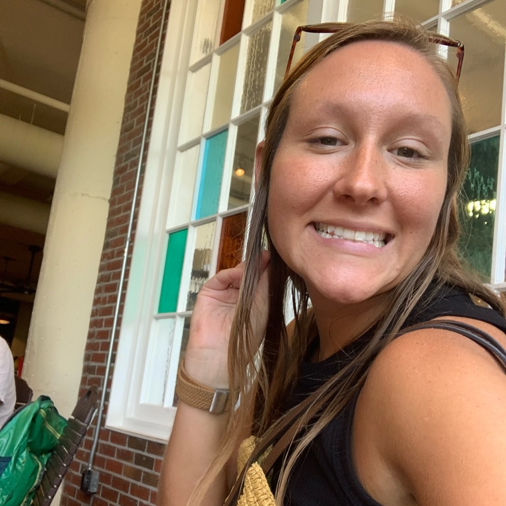 Meet your Posher, Hope!!